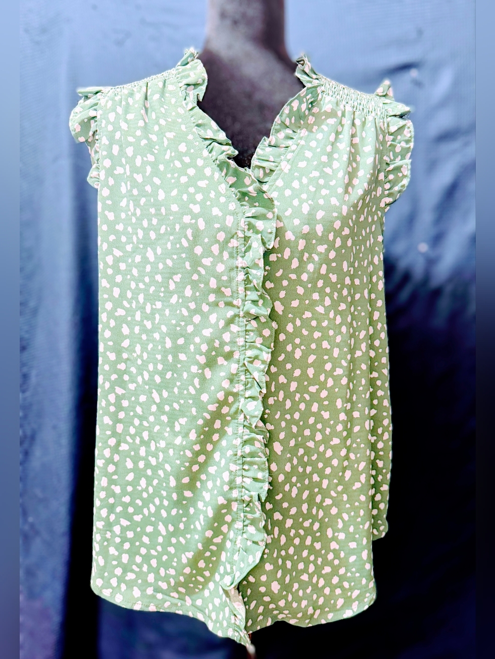 Green Ruffle Front Sleeveless Blouse with White Dot Print Sz S